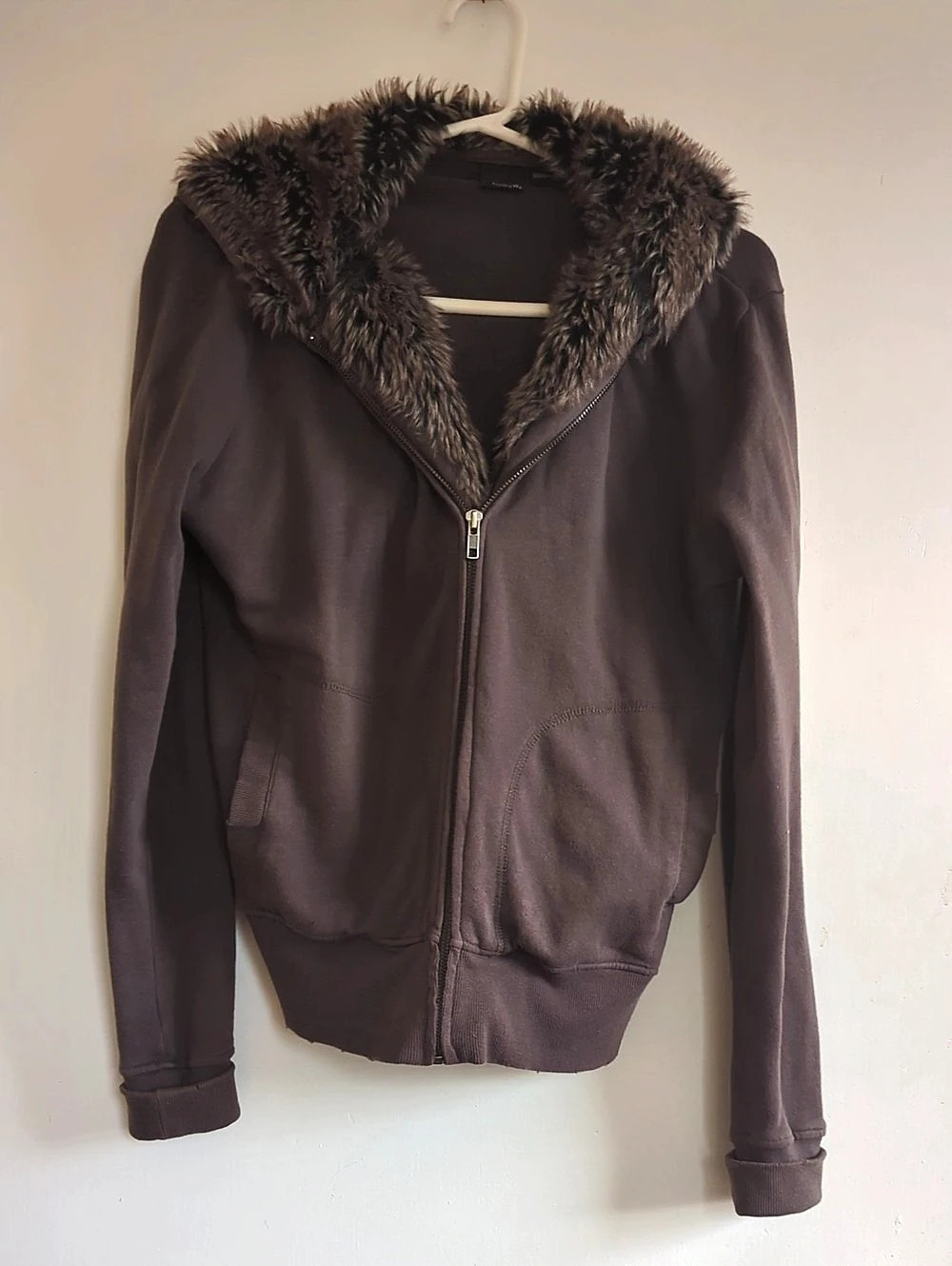 Cozy Hurley Vintage Y2K Hurley Brown Faux-Shearling Hooded Zip Bomber Jacket